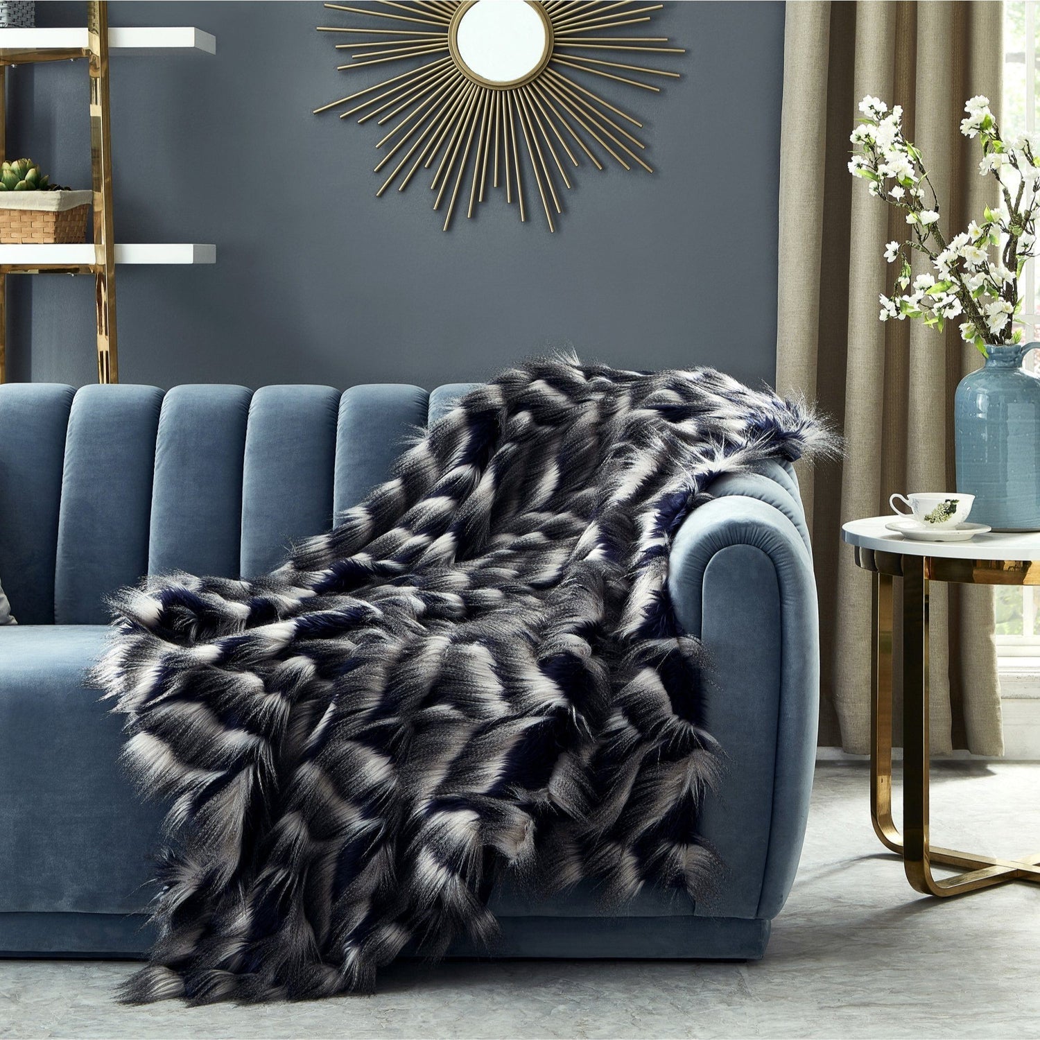 Zayan Modern Throw Reverse Micromink Cozy for Bedroom