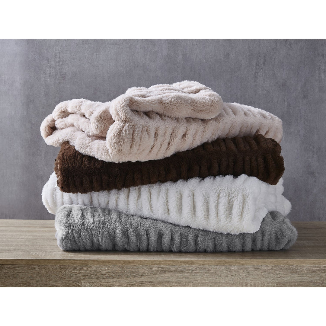 Antonia Silky Ruched Knit Throw