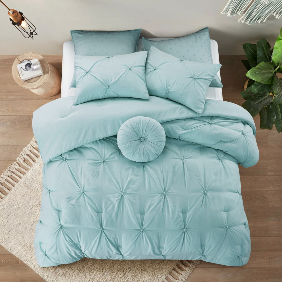 Kiana Comforter Set