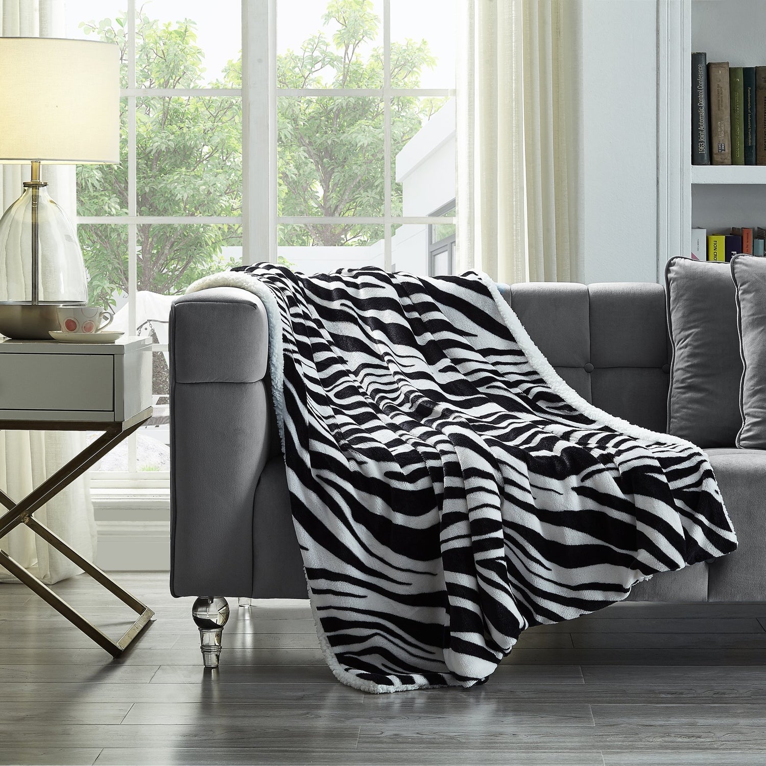 Modern Throw Reverse Sherpa Cozy for Living Room – Inspired Home