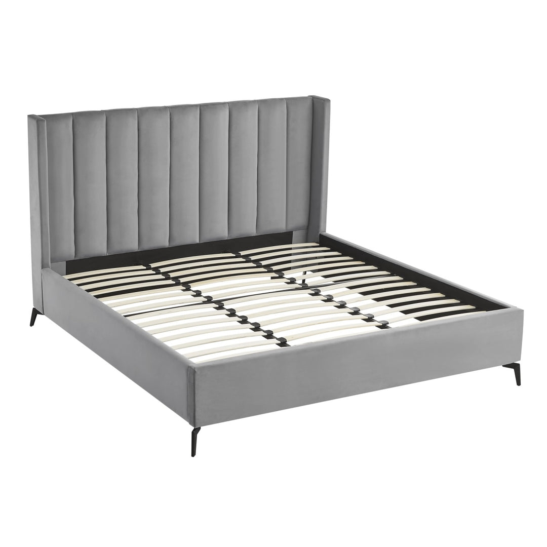 Inspired Home Caliyah Platform Bed Velvet Light Grey 3