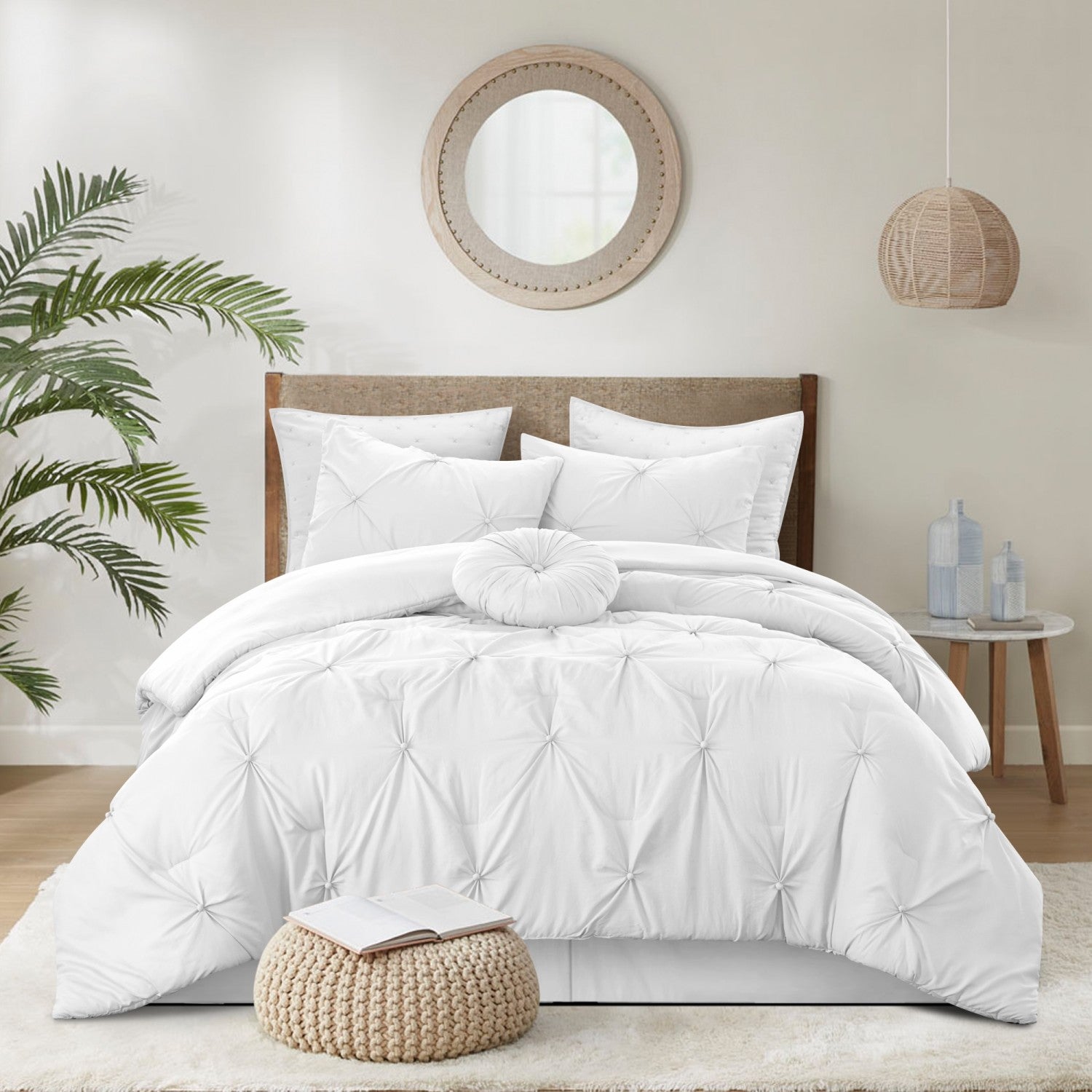 Kiana Modern Comforter Set 2 Pillow Shams, 2 Euro Shams, 1