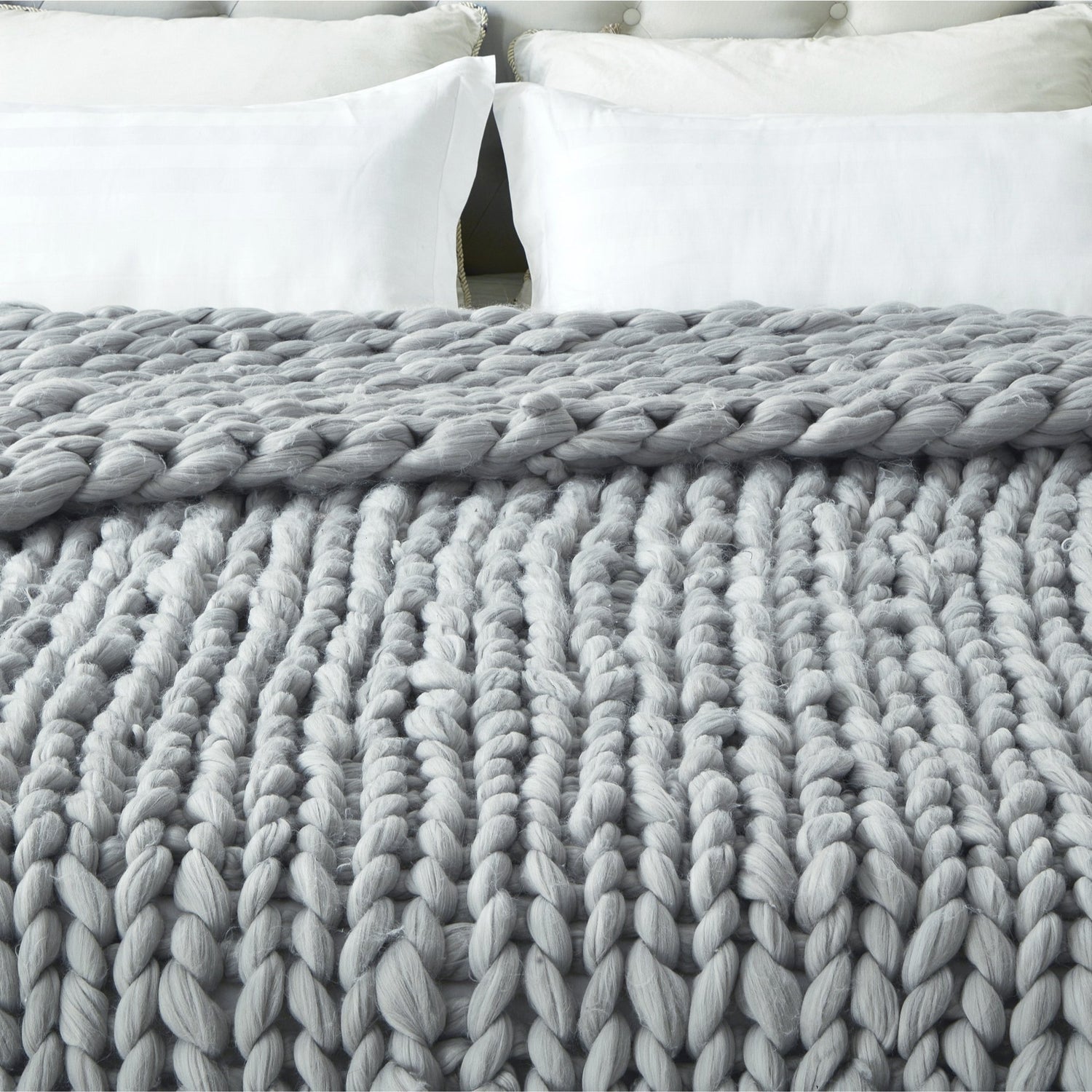 Yanis Modern Throw Cozy Extra Soft for Bedroom – Inspired Home